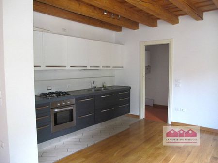Quadrilocale Contrà della Piarda 5, Centro Storico, Vicenza - Photo 3
