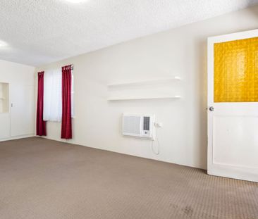 2/525 Cowper Street, Albury NSW 2640 - Apartment For Rent | Domain - Photo 3