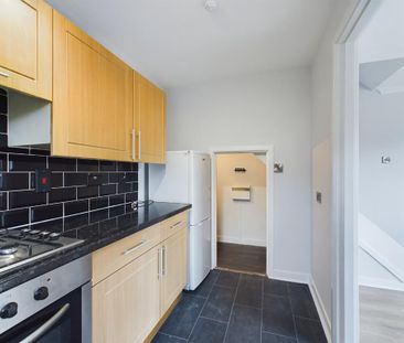 1 bedroom terraced house to rent - Photo 4