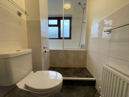 2 bedroom semi-detached house to rent - Photo 5