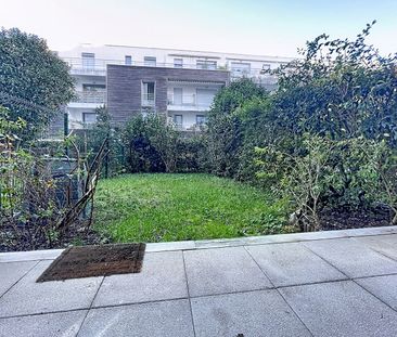 Location Appartement 1 pièce 25m² LA ROCHELLE 17000 - Photo 4