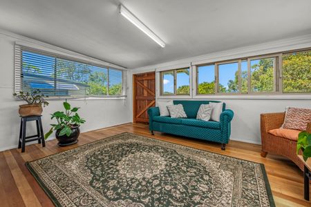 12 Gregson Avenue, Mayfield West NSW 2304 - House For Rent | Domain - Photo 2