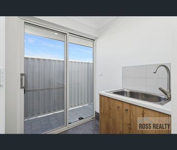 18 Slipstream Road, Brabham, WA 6055 - Photo 6
