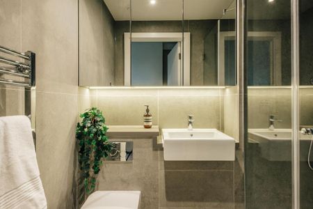 3 bedroom apartment to rent - Photo 2