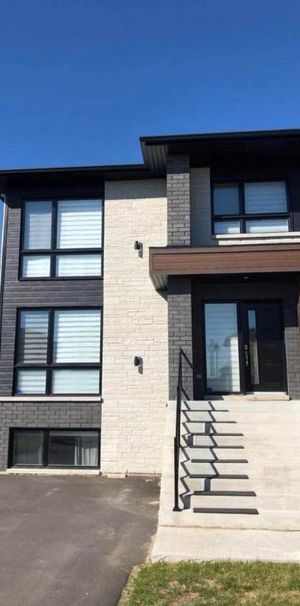 4 1/2 Beloeil disponible maintenant - Photo 1