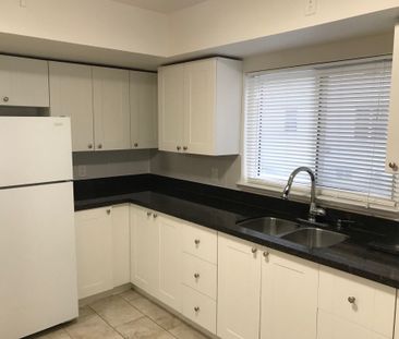 For Lease - 60 Finch Avenue Unit# Front, Toronto, Ontario - Photo 6