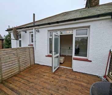 1 Bed Flat, Walpole Road, N17 - Photo 2