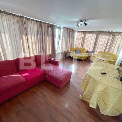 Apartamente de închiriat 3 camere Ultracentral, Craiova - Photo 1
