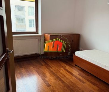 Warszawa M., Warszawa, Wilanów, Miasteczko Wilanów - Zdjęcie 5