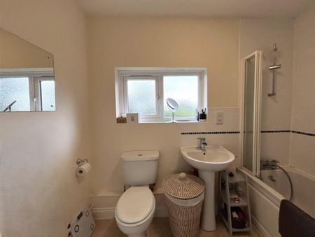 Quarry House, Charlton Road, Brentry, BS10 6NP - Photo 5