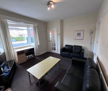 Wilberforce Avenue, Burton Stone Lane - P1051 - Photo 2