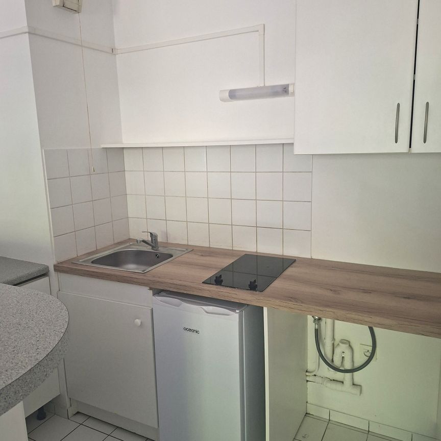 Location Appartement 1 pièce 28m² LAMBERSART 59130 - Photo 1