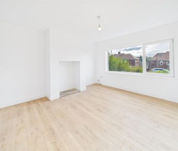 2 bedroom Semi-detached house to rent - Photo 6