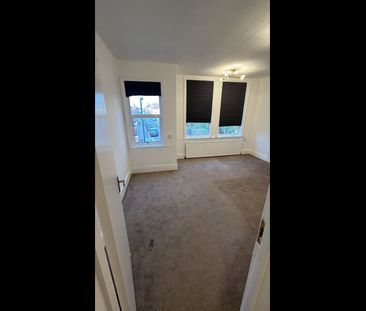 2 Bed Flat, Larch Road, NW2 - Photo 6