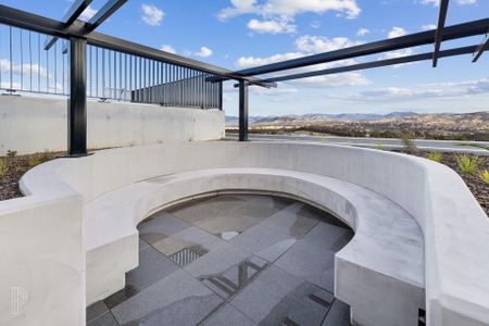 Enjoy resort style amenities in the heart of Tuggeranong! - Photo 4