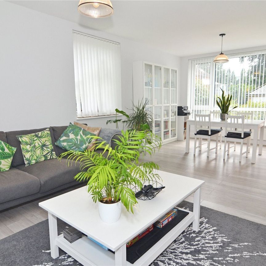 Braemar House, 10 Manor Road, Teddington, TW11 - Photo 1