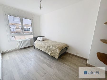 Apartment - Photo 2