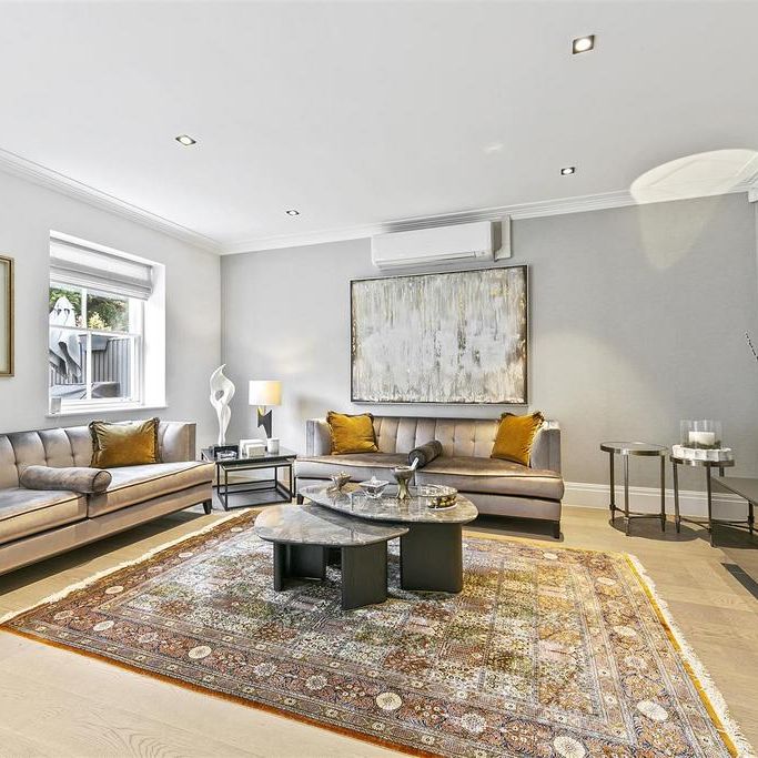 6 bedroom detached house to rent - Photo 1