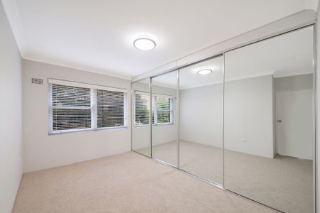 2/16 McKye Street, Waverton - Photo 2