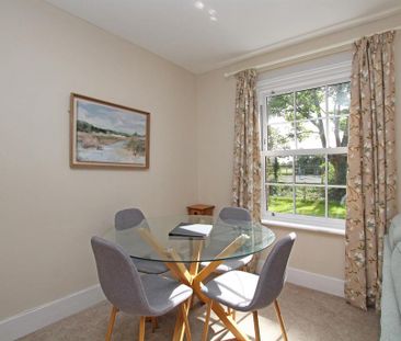 2 bedroom semi-detached house to rent - Photo 4