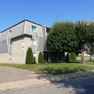 5 1/2 - 380 RUE CHAPAIS, Trois-Rivieres - Photo 2