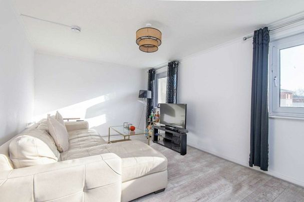 British Street, Mile End, E3 - Photo 1