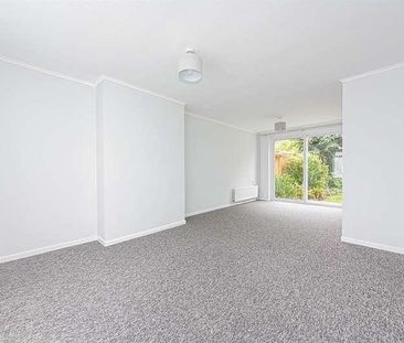 Brook Close, Wokingham, RG41 - Photo 5