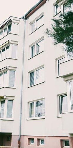 Großzügig geschnittene 3-Raum-Wohnung in der City - Photo 1