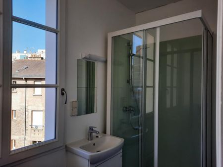 Appartement T2 à louer Rennes Saint-helier - 44 m² - Photo 4