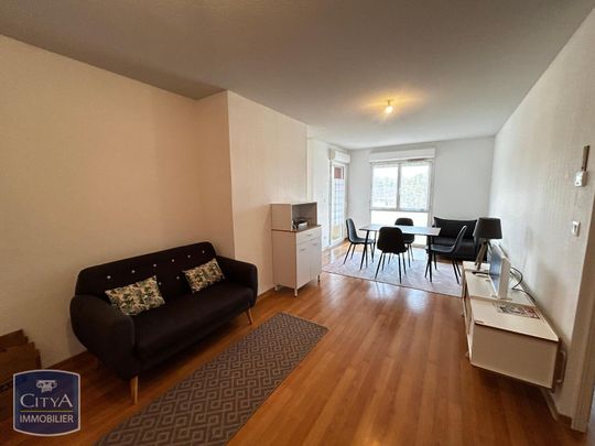 Location Appartement 2 pièces 48m² ST PIERRE DU MONT 40280 - Photo 1