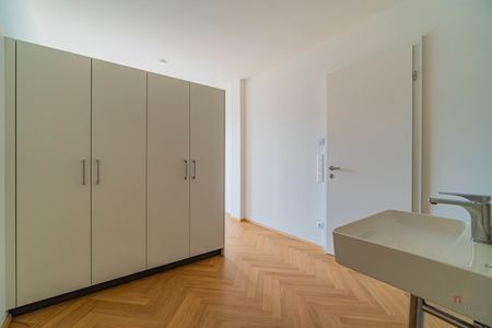 Erstbezug! Stylische Wohnung mit Privatsphäre und Seeblick in bester Lage zur Miete! - Photo 3