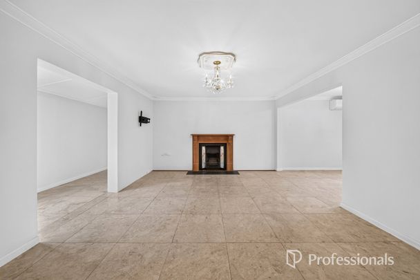6 MONTH LEASE! - Photo 1