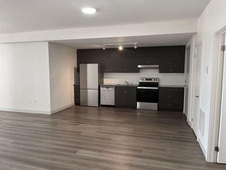 For Lease - 37 Antrim Crescent Unit# 301, Toronto, Ontario - Photo 3