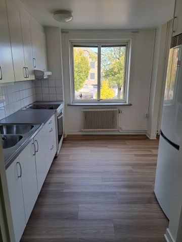 Drottninggatan, Vara - Foto 4