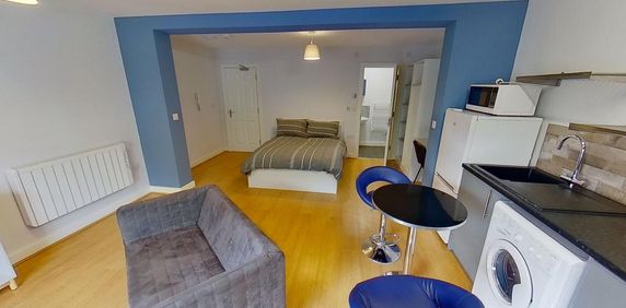 Studio to rent - Photo 2