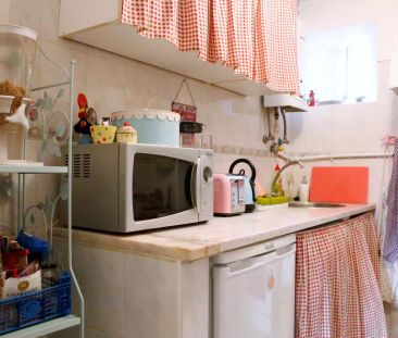 Cute room for rent in 2-bedroom apartment in Bairro Alto - Foto 5