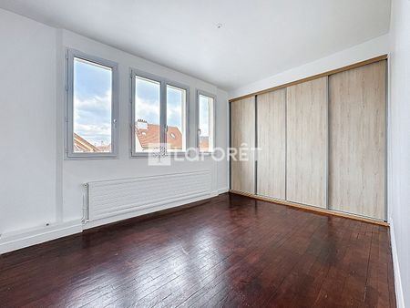 House - Photo 2
