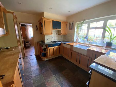 3 bedroom detached house to rent - Photo 5