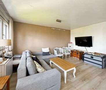 Apartment - Photo 2