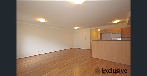 Welcome to Charlotte on the Park - Photo 1