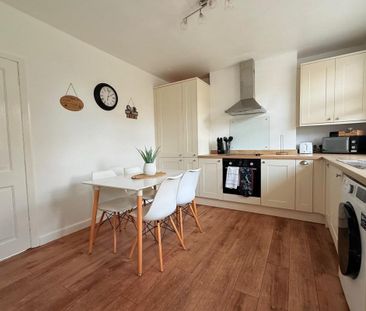 Tennyson Avenue - Photo 2