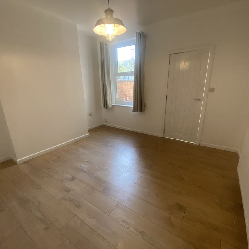 Ellerker Avenue, Doncaster - Photo 1