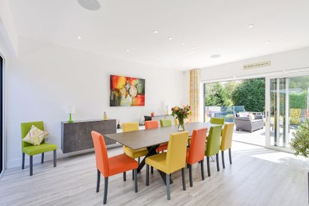 4 bedroom detached house to rent - Photo 3