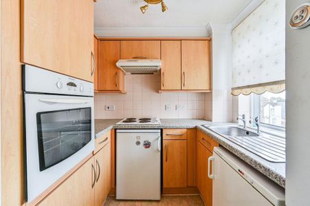 1 bedroom flat to rent - Photo 4