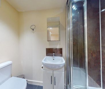 Studio to rent - Photo 6