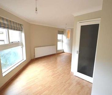 Bedroom Ground Floor Apartment In Godalming, GU7 - Photo 5