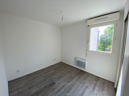 Location Appartement 2 Pièces 45 m² - Photo 5