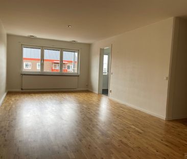 Hantverkaregatan 17 - Photo 2