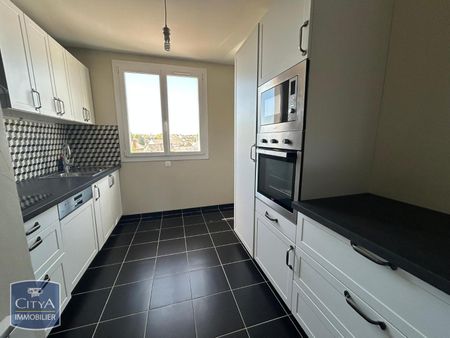 Location Appartement 3 pièces 70m² LAVAL 53000 - Photo 4