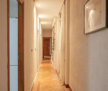 Room in a shared 7-bedroom apartment for rent in Goya, bills included - Photo 5